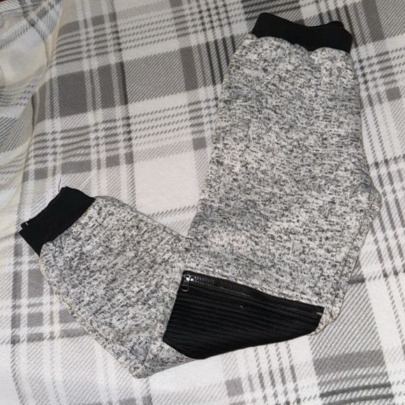 Retro apparel RA joggers - Picture 6 of 6